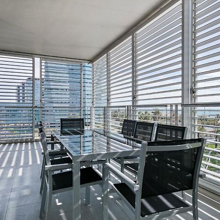 Alcam Llum Deluxe Apartment Barcelona Luaran gambar