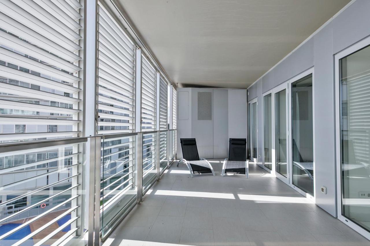 Alcam Llum Deluxe Apartment Barcelona Luaran gambar