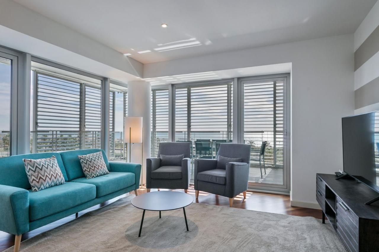 Alcam Llum Deluxe Apartment Barcelona Luaran gambar