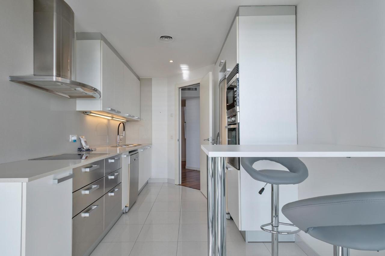 Alcam Llum Deluxe Apartment Barcelona Luaran gambar